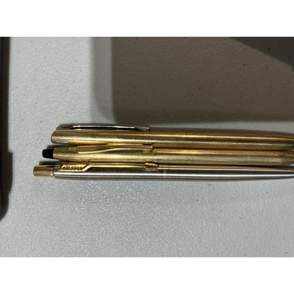 2 X Parker Classic‎ Gold Finish GT Stainless Steel Ballpoint Pen And Pencil